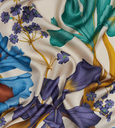 Archivio n.52 Iris - Classic carré Archivio n.52 Iris - Classic carré